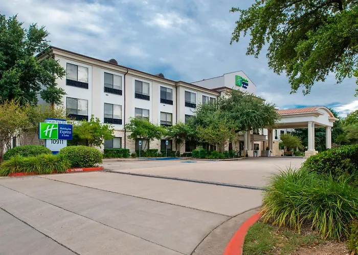 Jacuzzi hotel: Holiday Inn Express & Suites Austin Nw - Lakeline By Ihg