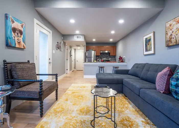 Vacation rental: Verandas At Uptown